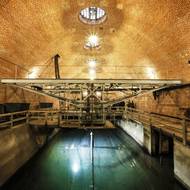 Stará čistírna odpadních vod 1906 Bubeneč, hala pro čištění hrubých nečistot.