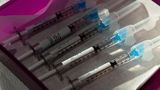 Koronavirus sice mutuje, účinnost vakcíny to neovlivní, uklidňují experti