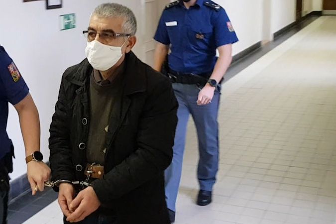 BEZ KOMENTÁŘE: Rafail Zeinalov přichází k soudu