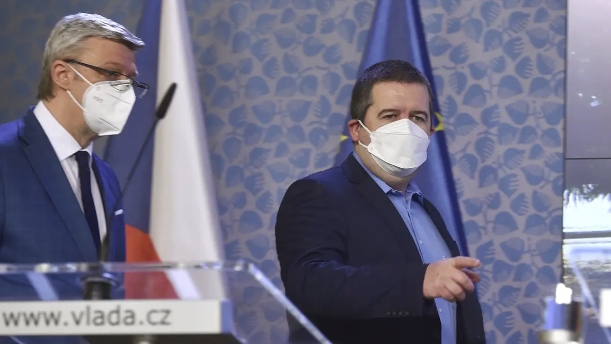 Vlada Zprisnuje Konci Rodinne Sluzebky I Vyjimka Pro Trhy Omezeni Pro Cizince Novinky Cz