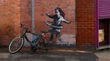 V Nottinghamu odstranili ze zdi domu Banksyho dílo a prodali jej