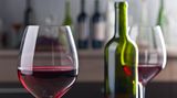 Relaxační víno s konopím má při popíjení dvojitý účinek