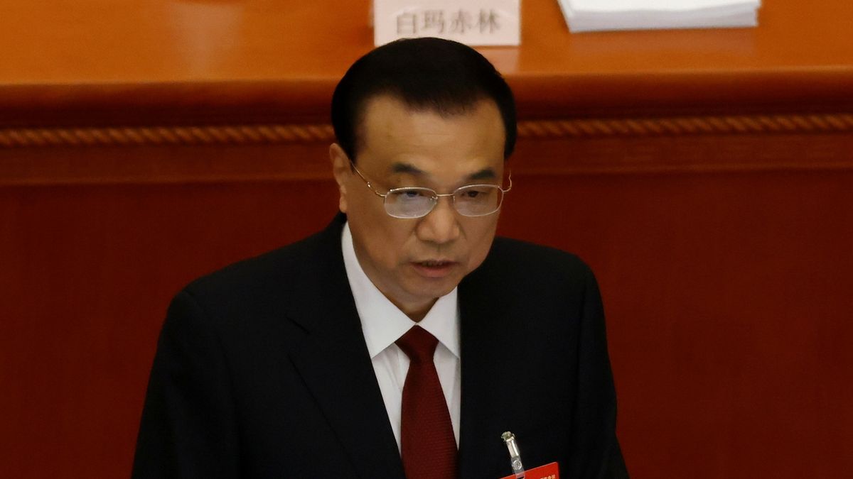 Čínský premiér Premiér Li Kche-čchiang hovoří na úvod zasedání čínského parlamentu 