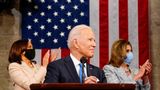 Biden při prvním projevu v Kongresu ocenil rychlost očkování a představil plán vzdělávání 
