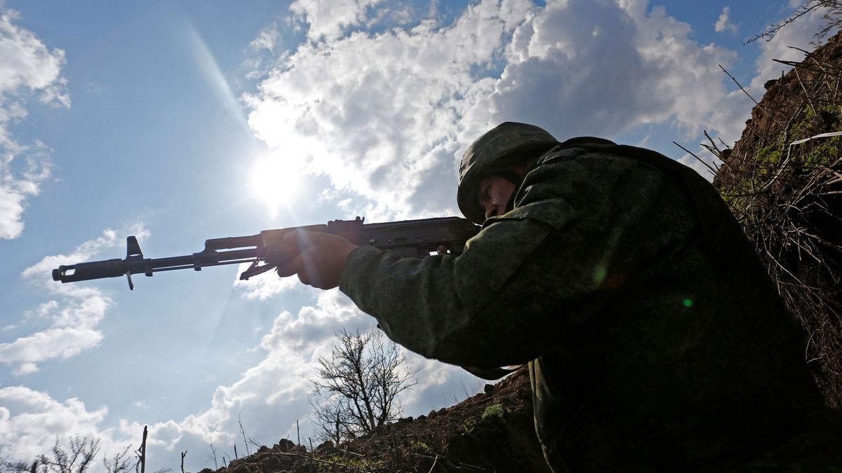 Separatisté na Donbasu dostávali moderní zbraně z Ruska