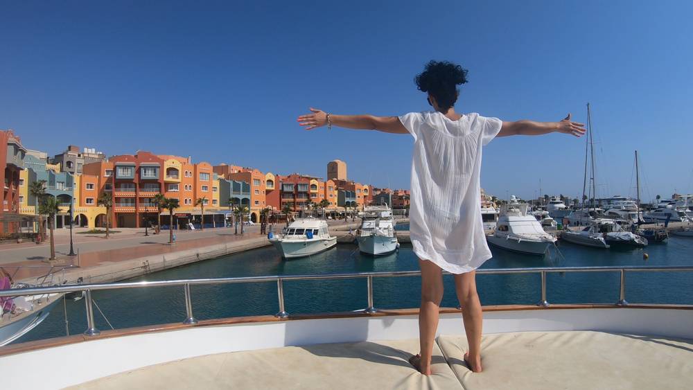Marina v Hurghadě. Ti, kteří rádi vyrazí i mimo resort, mívají tuto část města rádi.