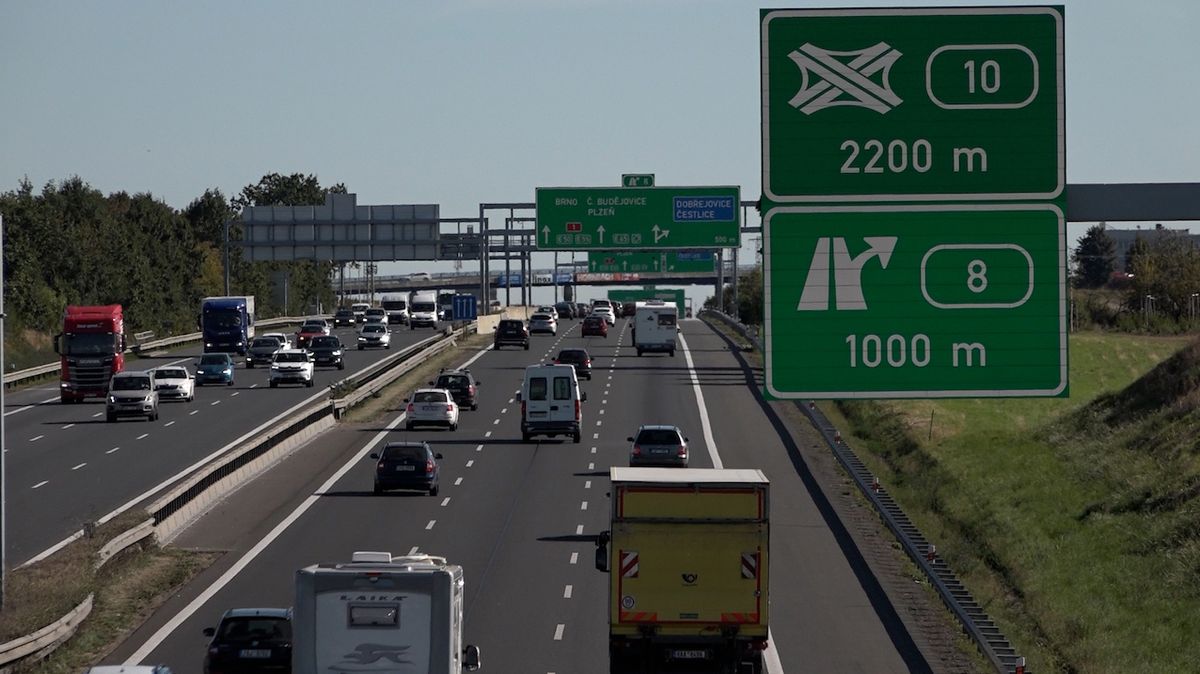 V Česku mají přibýt stovky kilometrů placených silnic