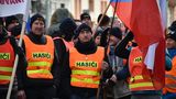 V Praze demonstrovali hasiči a policisté proti povinnému očkování