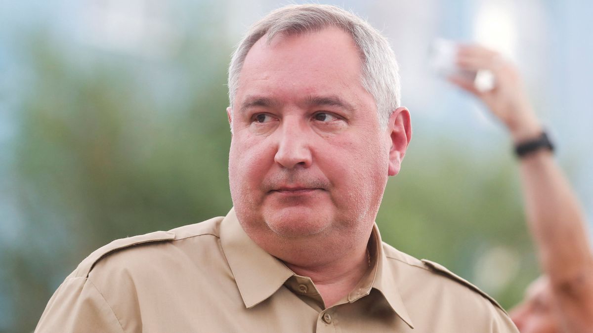 Bývalý šéf Roskosmosu Rogozin byl úspěšně operován