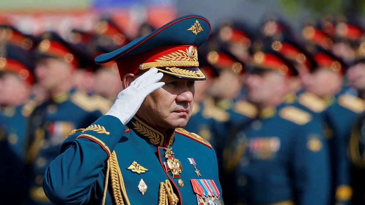 Sergej Šojgu končí v křesle ministra obrany