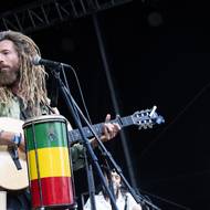 Sam Garrett zaujal svým bezprostředním sympatickým projevem a charismatickým hlasem 