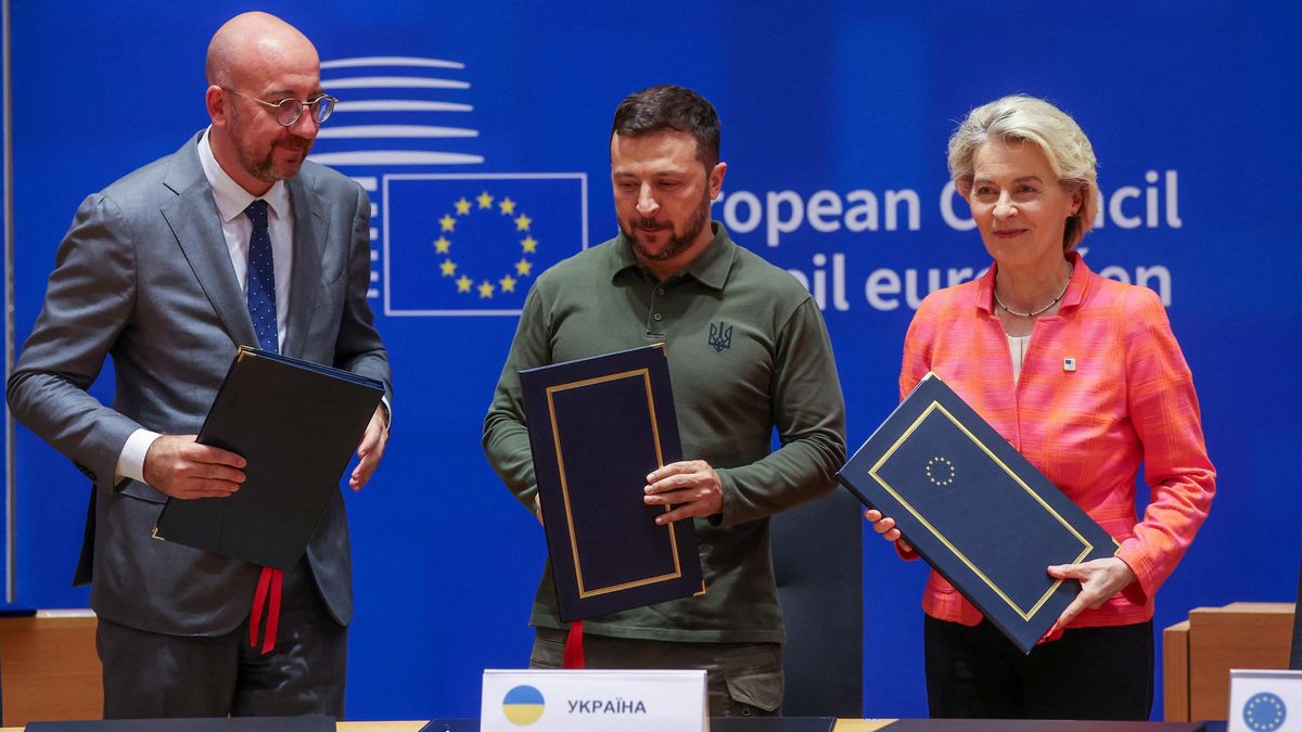 Evropská unie a Ukrajina podepsaly bezpečnostní dohodu