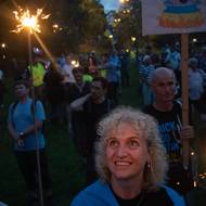 Prskavky rozsvítily dav.