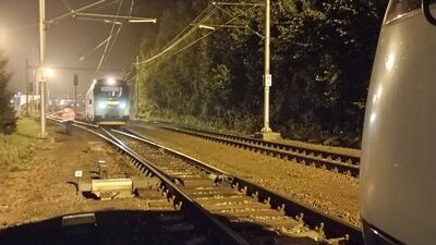 Vlaky v Jablonném nad Orlicí jely proti sobě, do srážky zbývalo 32 metrů