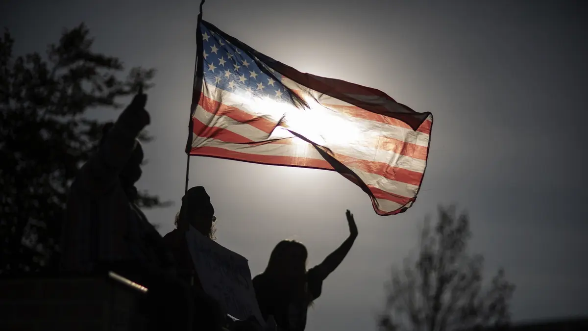 USA potřebují peníze. Prodávají dluhopisy s nejhorším úrokem za 20 let
