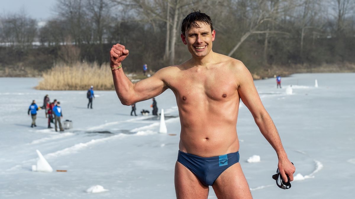 Český freediver David Vencl 23. února 2021 v zatopeném lomu Vápenka v Lahošti na Teplicku výkonem 80,9 metrů překonal Guinnessův rekord a vytvořil světový rekord v plavání pod ledem bez neoprenu.