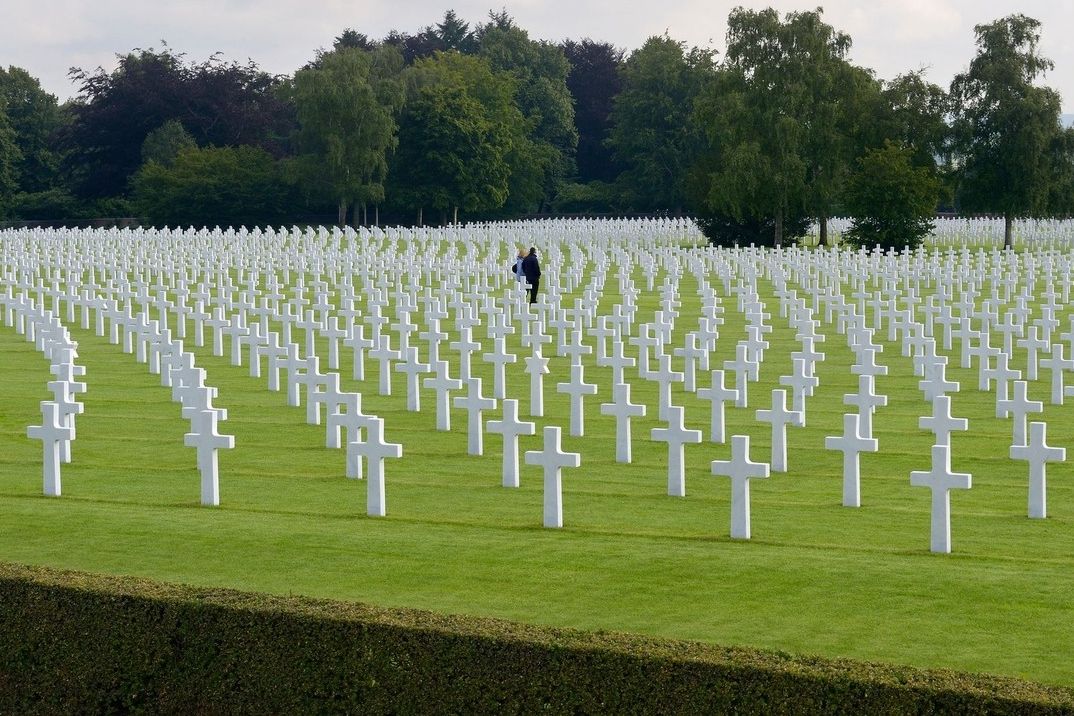 Ardenský hřbitov s padlými vojáky z II. světové války