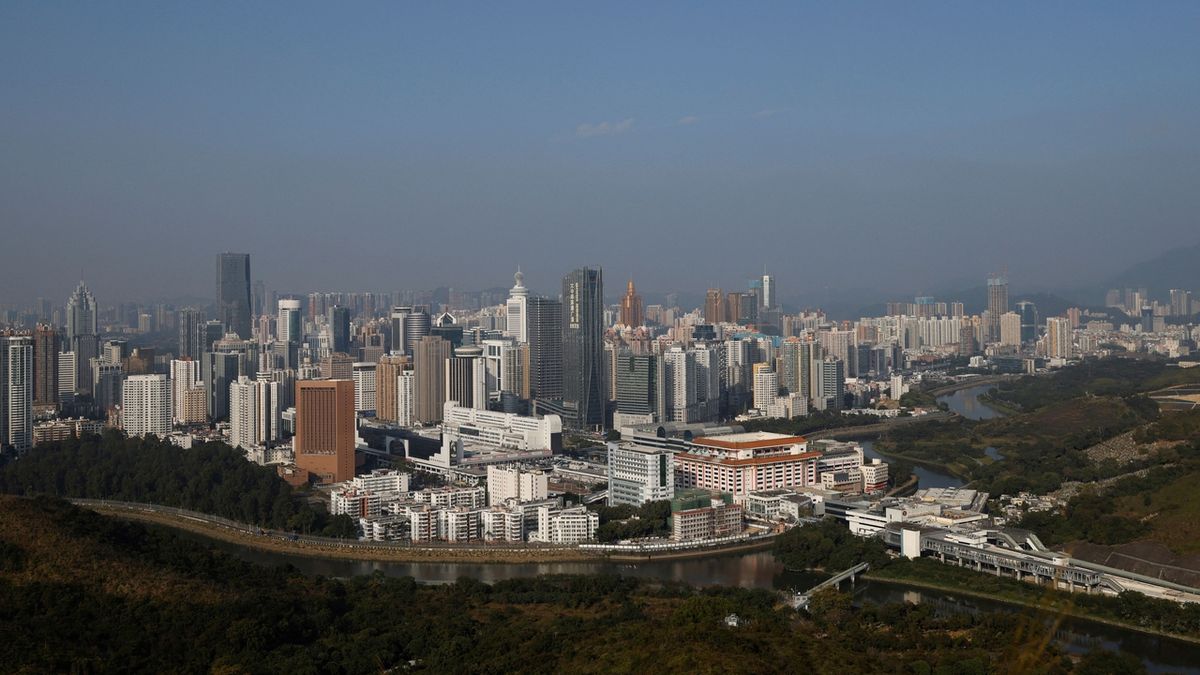 Hongkong opustilo za rok rekordních 113 tisíc obyvatel