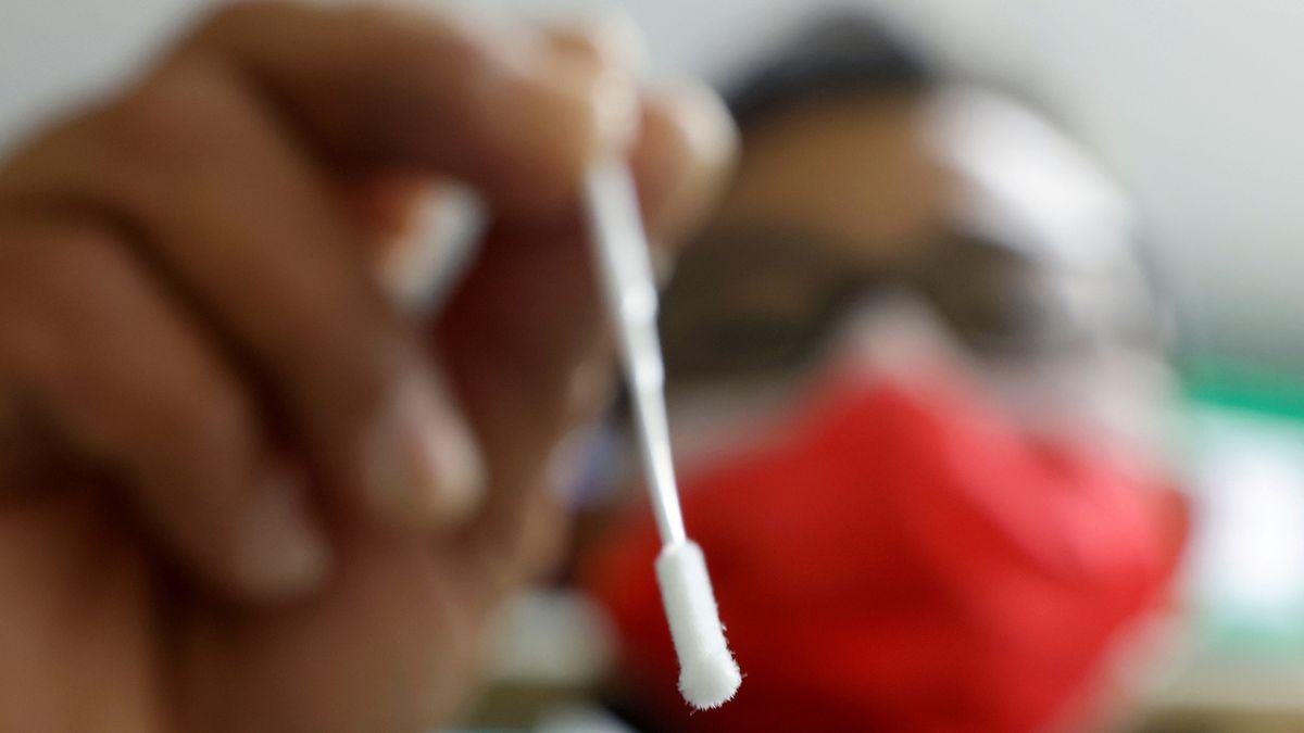 Südafrikas neue Coronavirus-Mutation: Wie wirksam sind Impfstoffe?