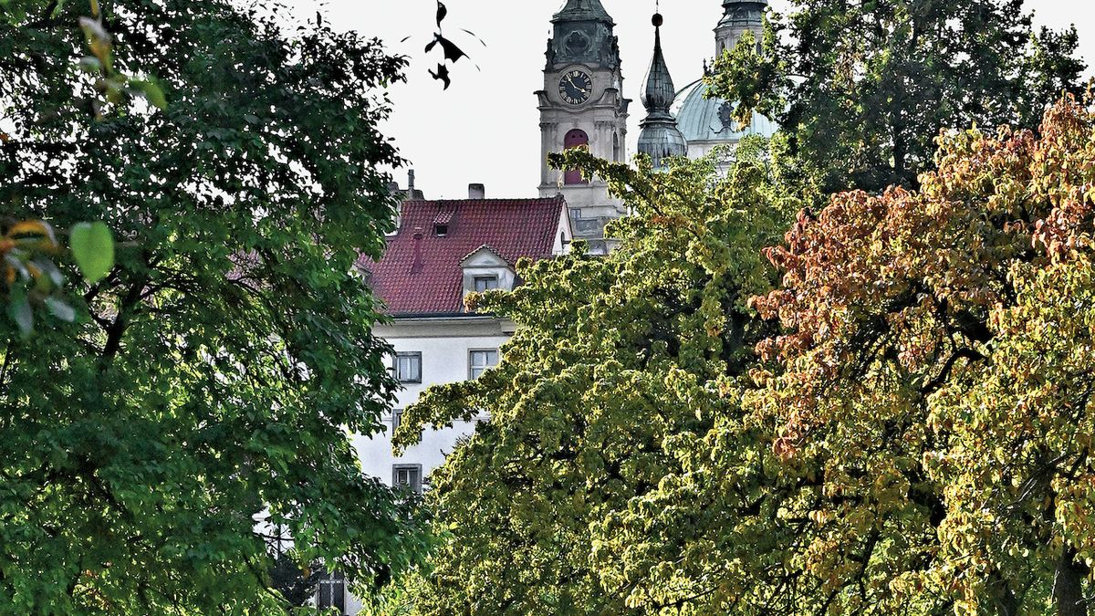 Vojanovy sady bývaly oázou uprostřed Prahy
