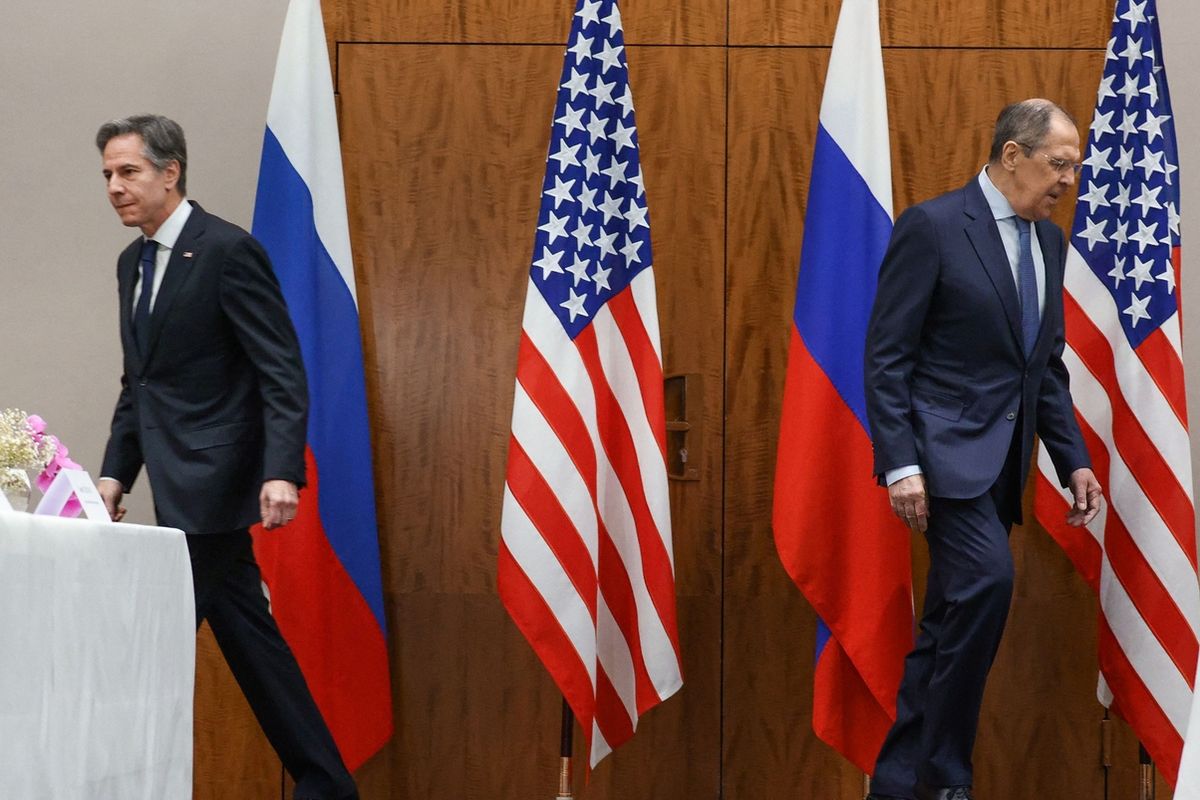 Ministři zahraničí USA a Ruska na společném jednání v Ženevě
