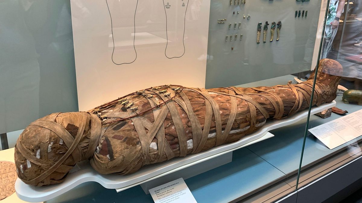 Nepoužívejte slovo mumie, je urážlivé, zní z britských muzeí