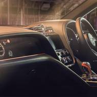 Bentley Bentayga v unikátní edici Private White V.C.