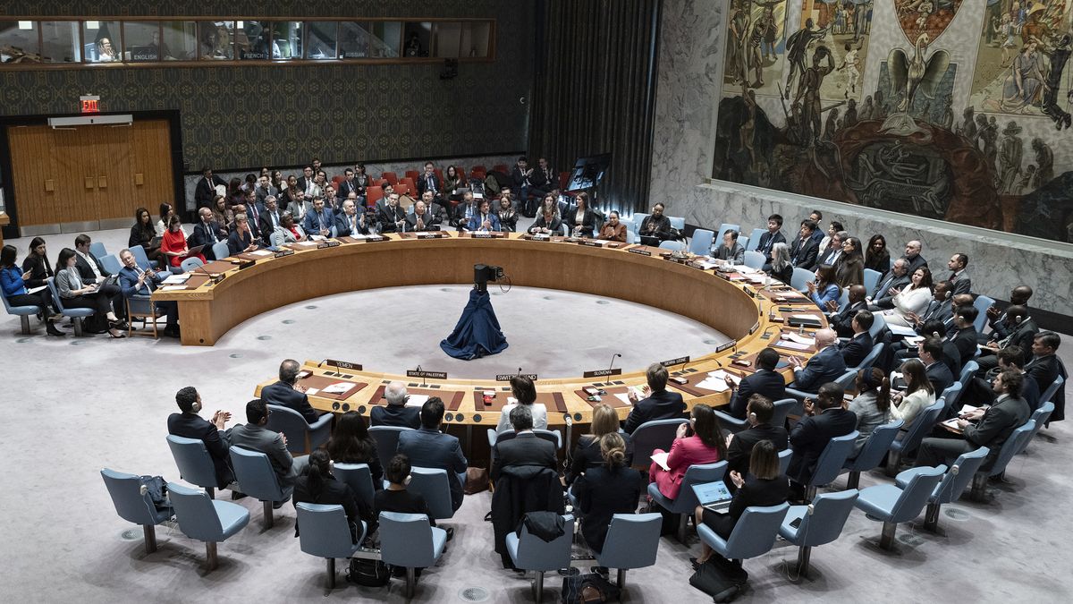 Rada bezpečnosti OSN schválila rezoluci o příměří mezi Izraelem a Hamásem