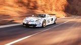 Na prodej je Porsche Carrera GT-R. Jedinečné auto, které nemohlo na Le Mans