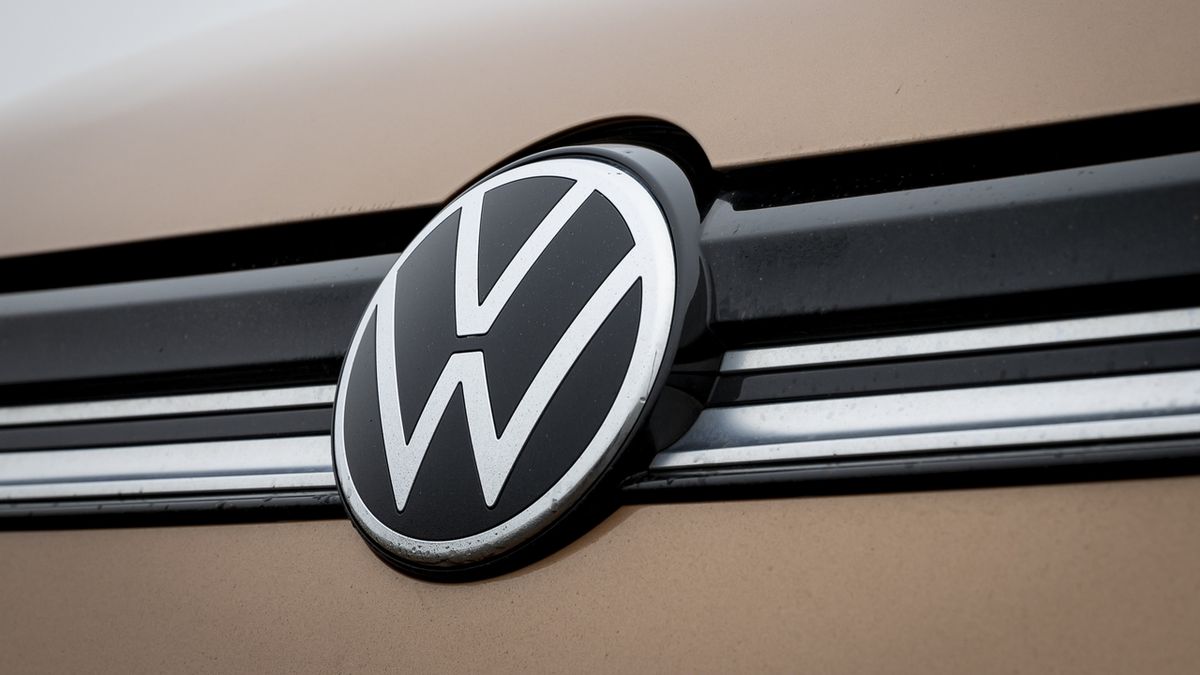 Volkswagen loni dodal na trh méně vozů, letošek má být také náročný