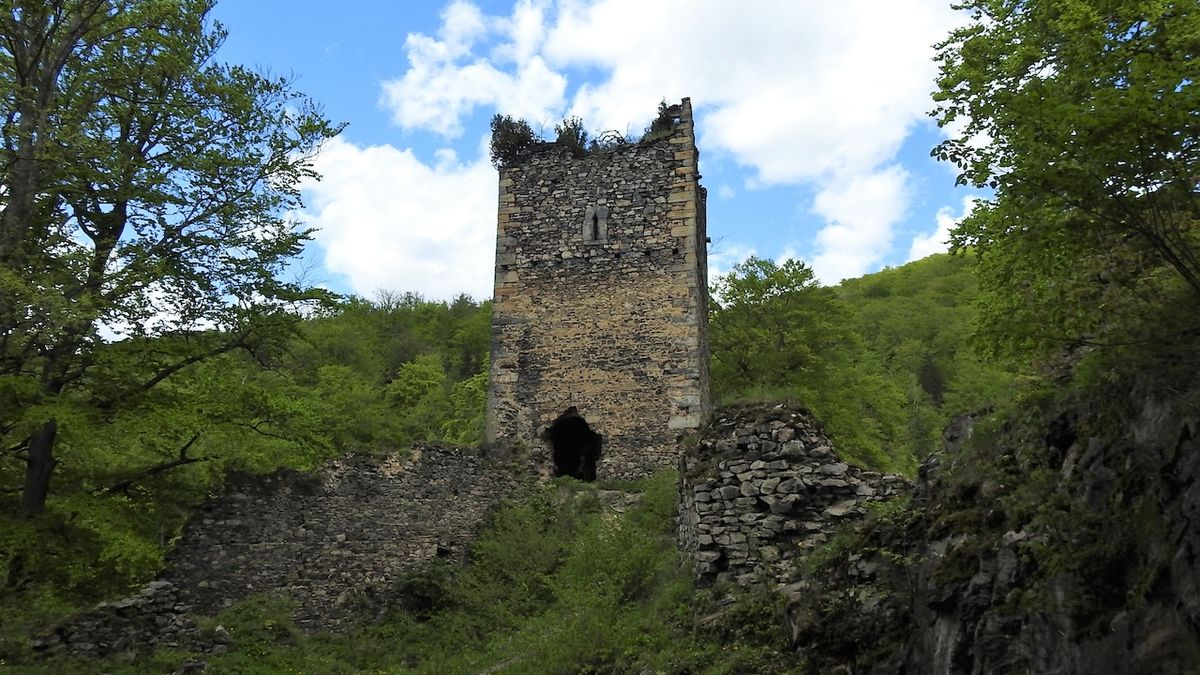 Obytná věž na nejvyšším místě Rýzmburku