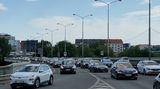 Praha vytvářením kolon v Holešovičkách opět testuje výjezd z Blanky i trpělivost řidičů