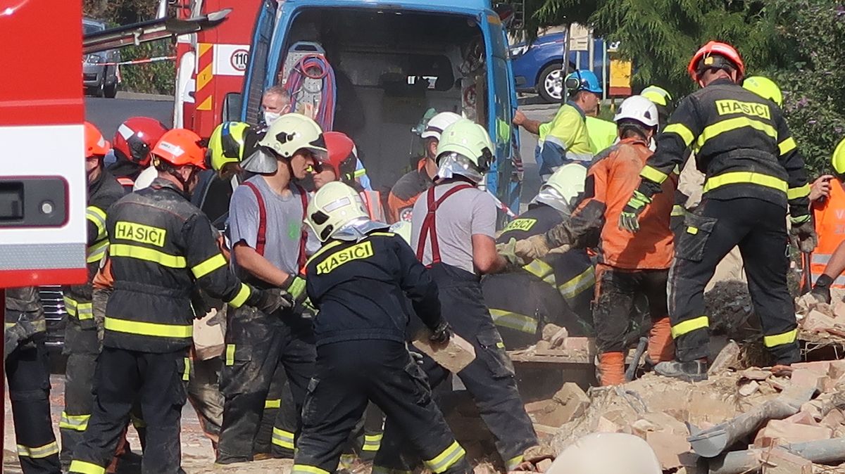 Stav zraněných mužů po výbuchu v Koryčanech je stabilizovaný. Ve středu proběhl pohřeb hasiče