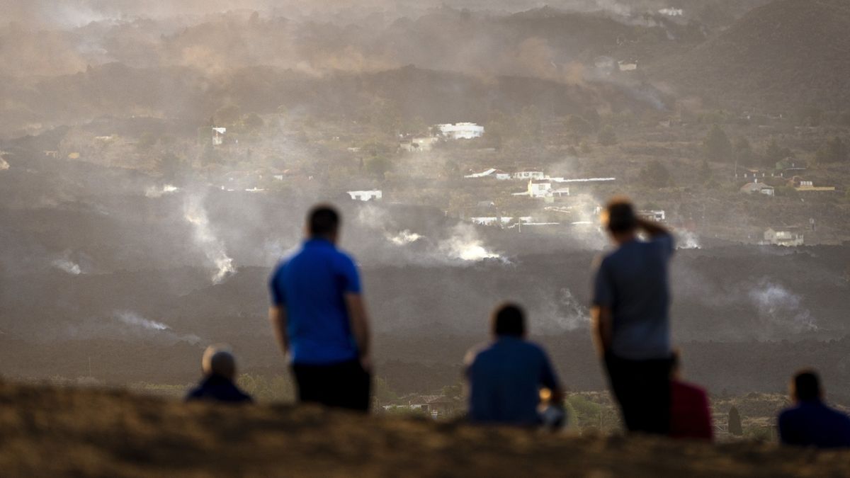 Letiště na ostrově La Palma kvůli sopce ruší všechny lety