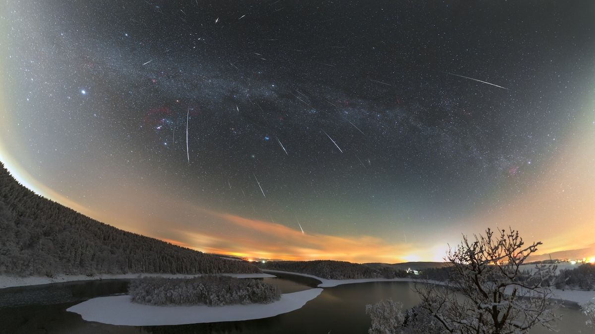V noci na středu vrcholí nejaktivnější meteorický roj