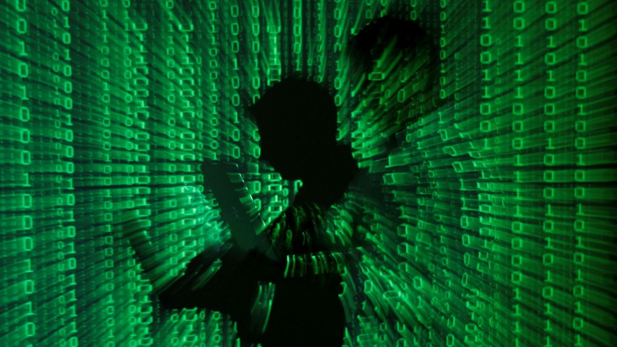 Weby a data ŘSD jsou i pět týdnů od útoku hackerů v troskách