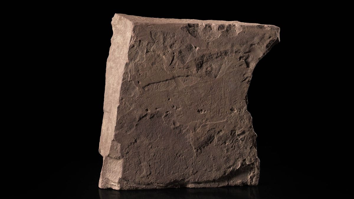 Archeologové v Norsku našli údajně nejstarší runový kámen na světě