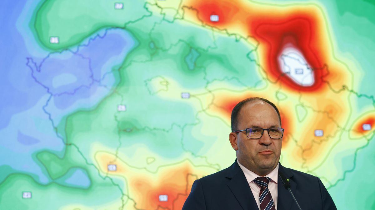Ministr zemědělství Výborný přišel o řidičský průkaz