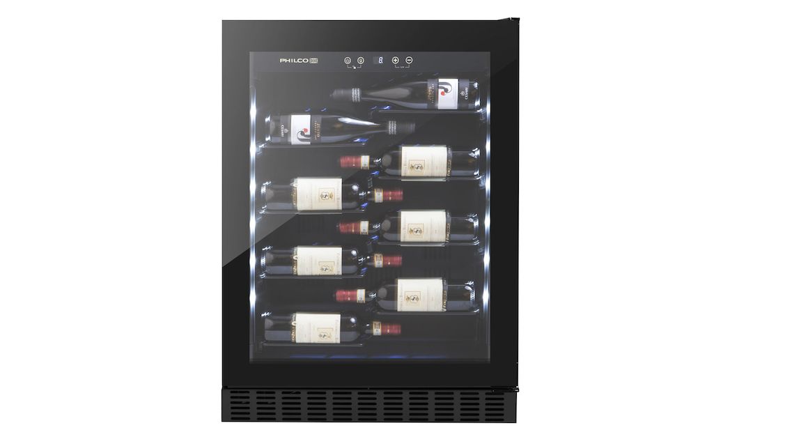 Philco vinotéka PW 40 LV - jednozónová, kompresorová, senzorově ovládaná, vinotéka na 40 lahví, v energetické třídě A s Label View uspořádáním, díky kterému vidíte kde, které víno máte uložené a to bez otevření dveří, 14990 Kč