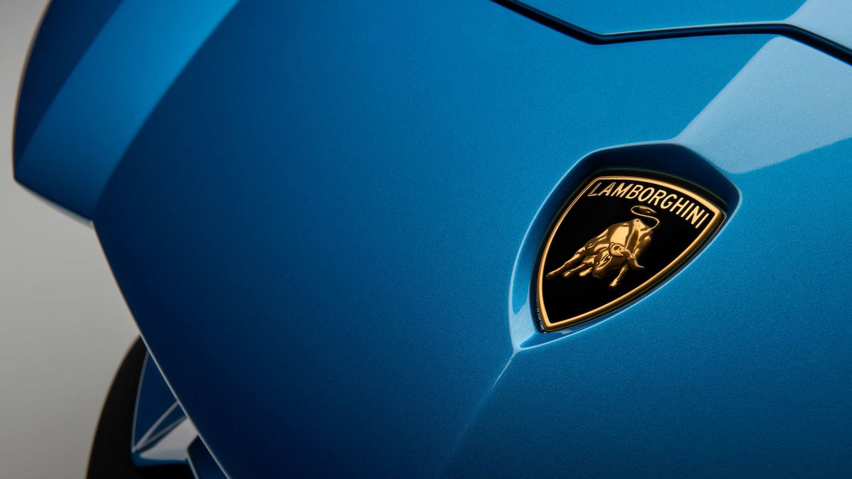 Podoba novodobého Lamborghini Countach zřejmě unikla před premiérou
