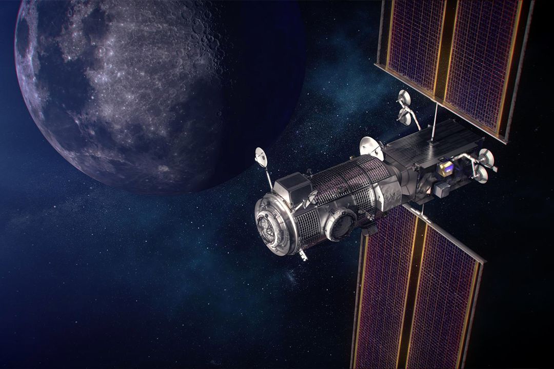 Spojené dva základní moduly stanice Gateway na oběžné dráze Měsíce - ilustrační obrázek