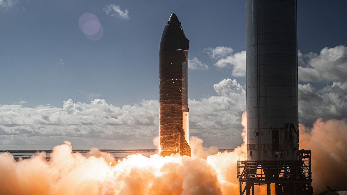 Zkušební orbitální let rakety Starship proběhne na začátku příštího roku, plánuje SpaceX
