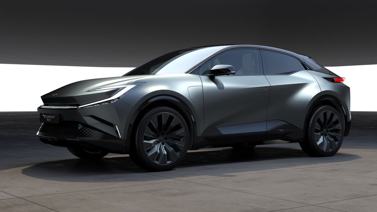 V Itálii zemřeli po explozi experimentálního hybridního vozu dva výzkumníci