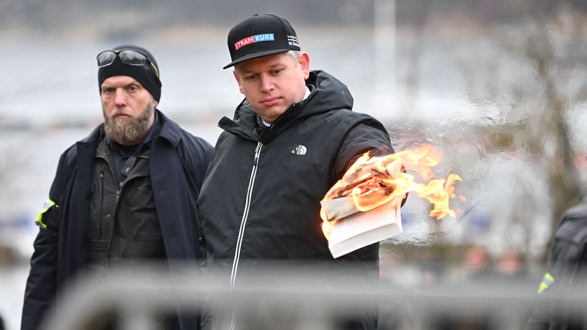 Dánská vláda chce zakázat pálení koránu a dalších posvátných knih