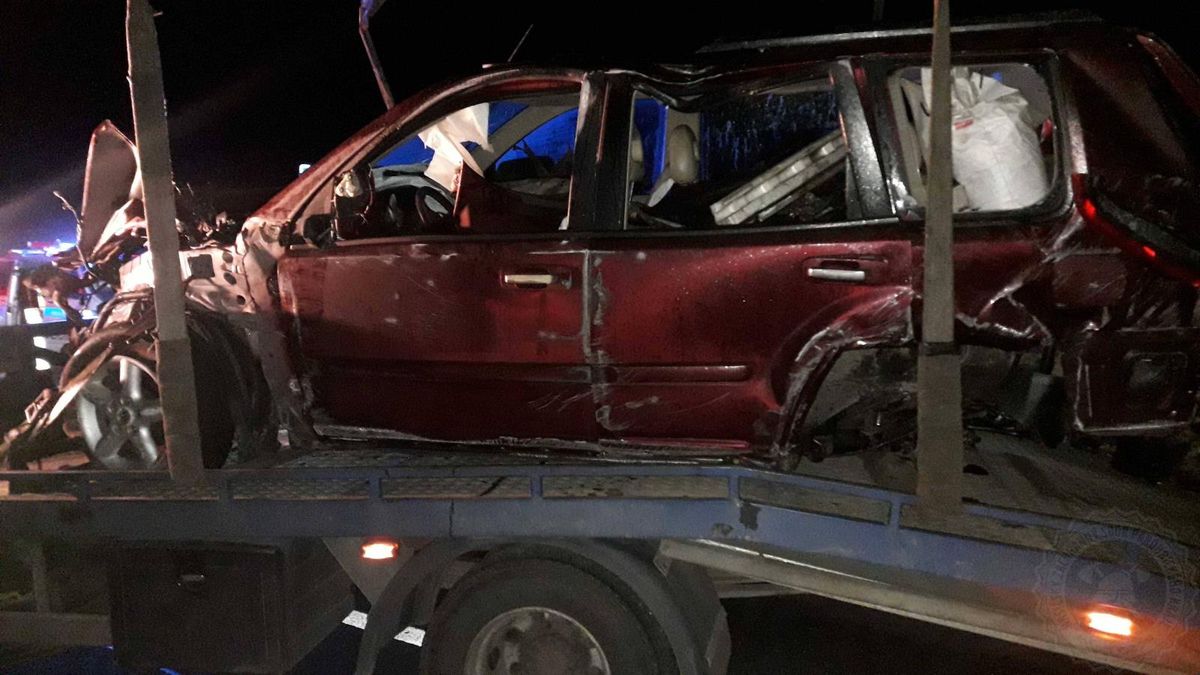Smrtelná nehoda u Litomyšle: Řidička nezvládla předjíždění, náraz ji vymrštil z auta