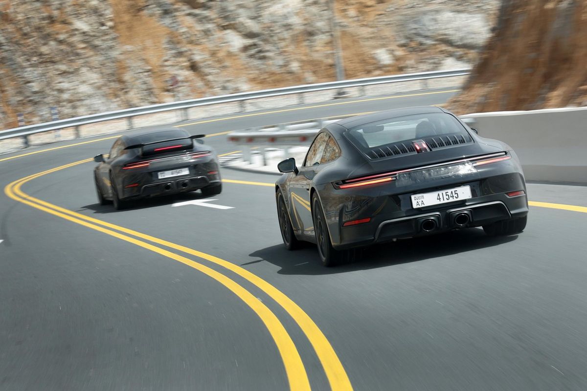 Porsche poodhaluje hybridní 911, slibuje ještě lepší dynamiku