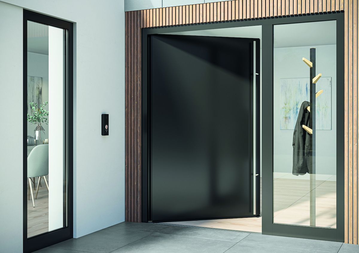 Dveřní systém Schüco AD UP (Aluminium Door Universal Platform) s bezbariérovým zapuštěným prahem zajišťuje snadný přístup a zároveň splňuje standardní požadavky na vchodové dveře, jako je vodotěsnost a propustnost vzduchu.