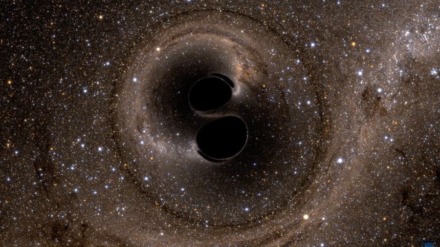 Fyzici pomocí gravitačních vln potvrdili Hawkingův teorém o černých dírách. Počítačová simulace ukazuje kolizi dvou černých děr, které pak vygenerovaly signál gravitační vlny označený GW150914. Horizont událostí černých děr se nezmenšil - právě naopak.