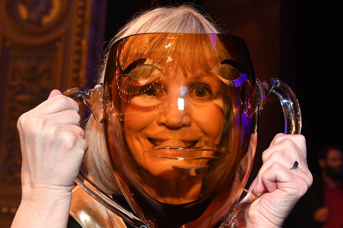 Vyhlášení 28. ročníku Cen Thálie, 9. října 2021 v Praze. Cenu za celoživotní mistrovství v kategorii muzikál převzala Jitka Molavcová.