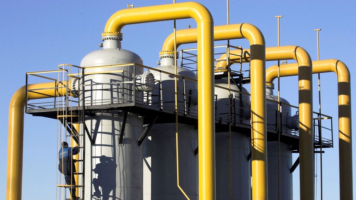Ukrajina začala dostávat plyn ze západní Evropy přes Maďarsko